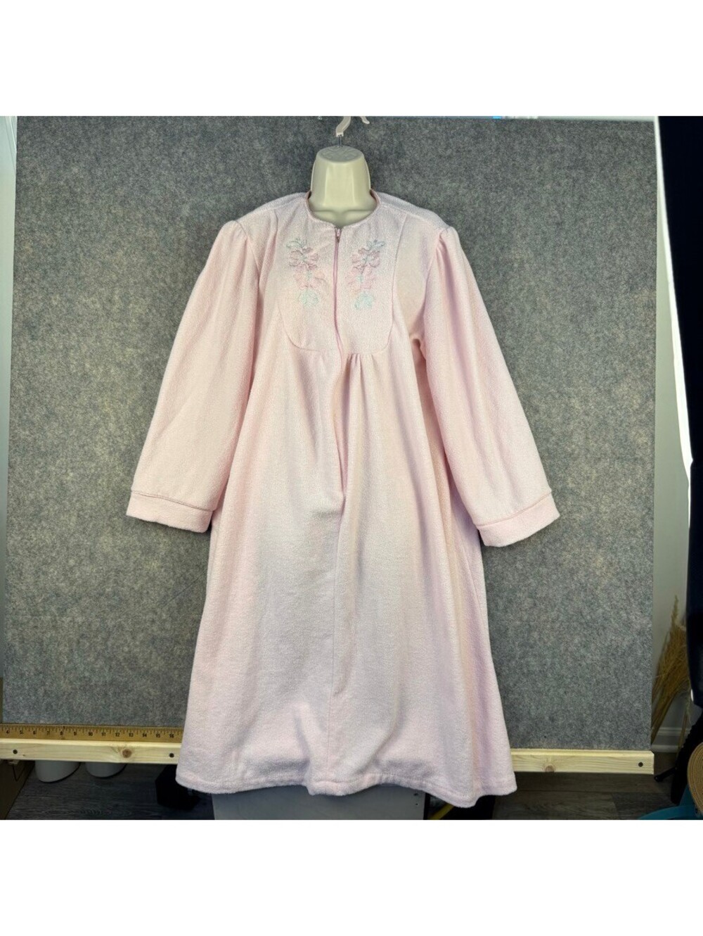 Vintage Full-Length Pink Housecoat Robe Zip-Front Terry Cloth Size 1X Duster 305